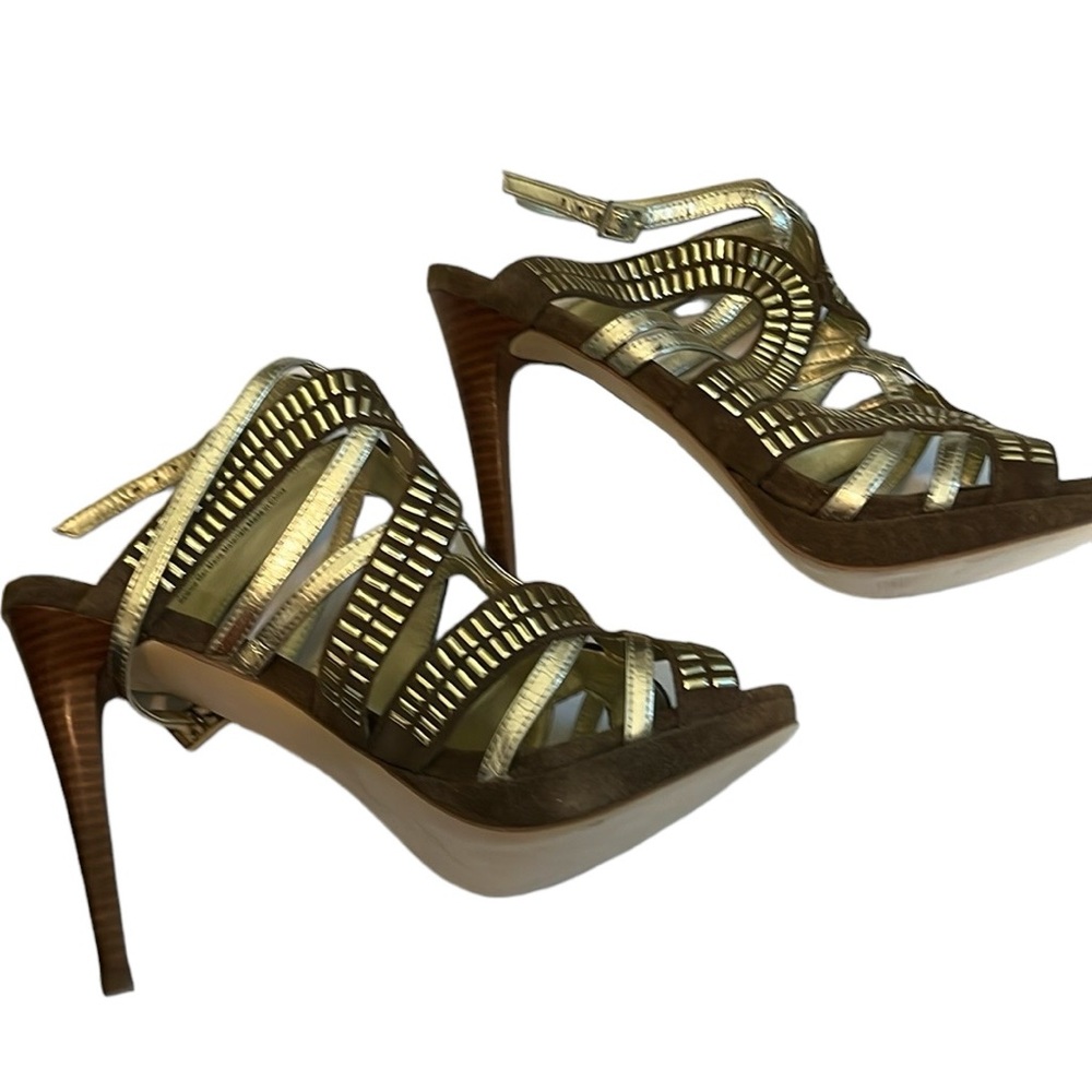 Carlos Santana size 9.5 silver Metallic & brown heels platform for comfort
